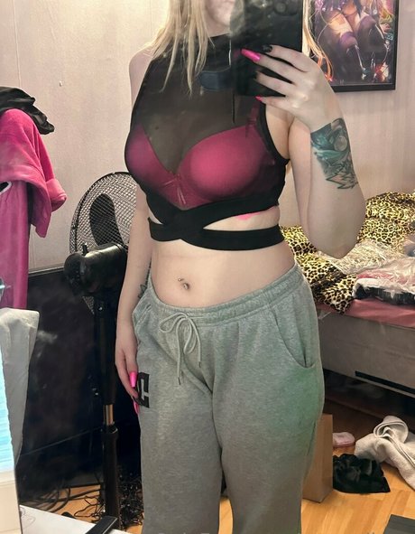 sexymilano model pornographic photo