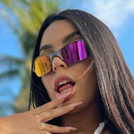 Thai Porgatto hot actress img