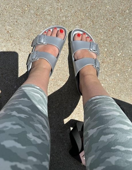 waitress onlyfans best gallery