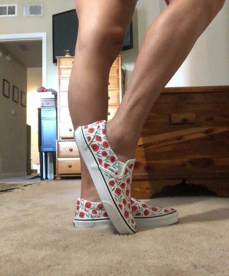 tallnerdywoman pornstar high quality img