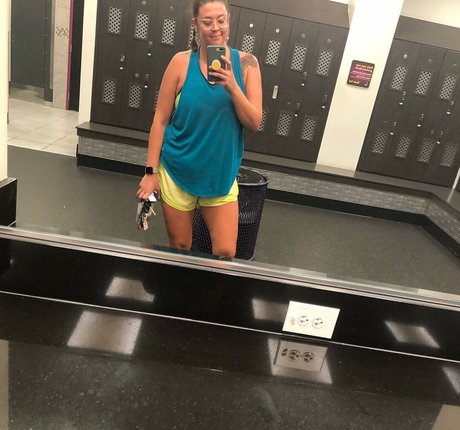 tallnerdywoman hd pornstar pics