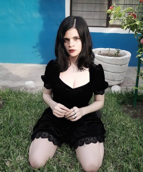 Becka666 nice model photo