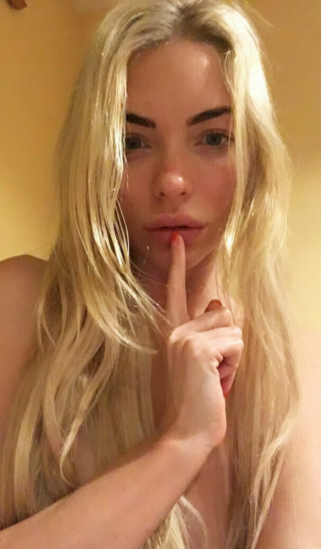 aprilsummersvip hot pornstar photos