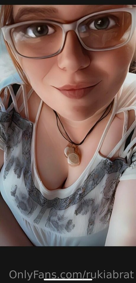 rukiabrat model adult pics
