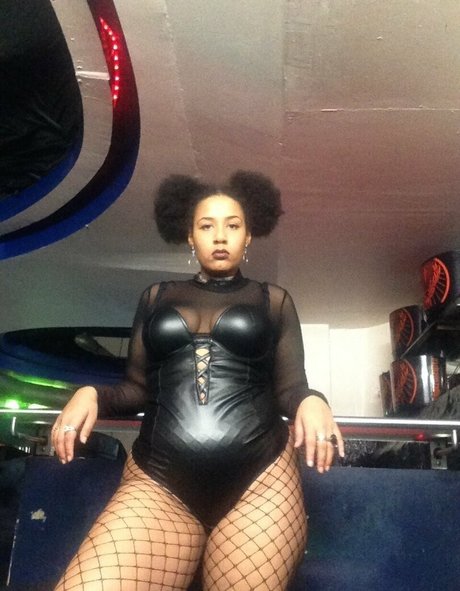 thick girls onlyfans best pic