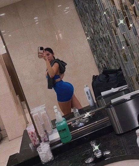 Monabutnotlisa erotic star image