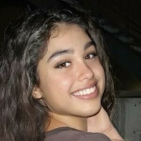 Iiluvava_ free model picture