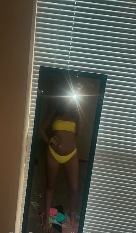 kaykaylovely1 star hot picture