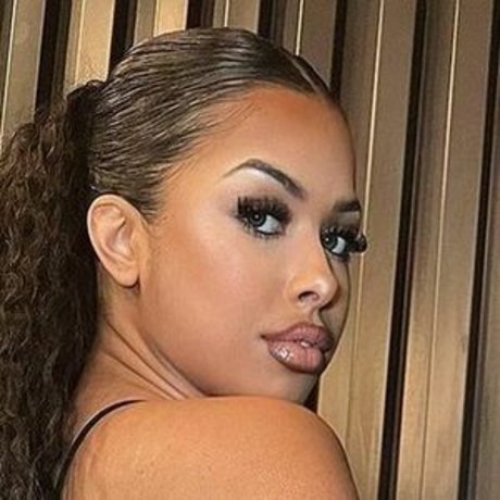 Amira Khalil sex star picture