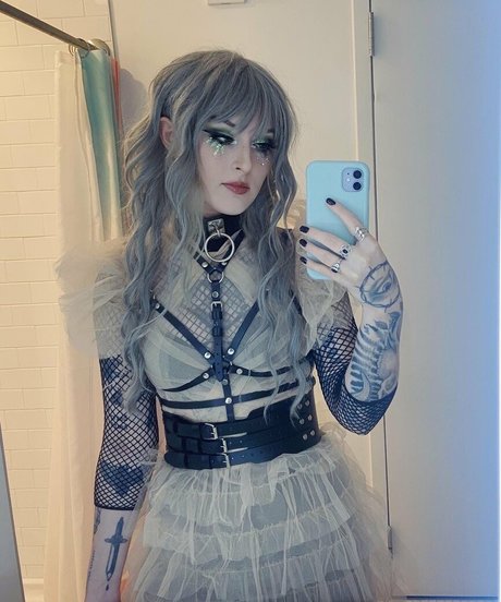 Mothica pornstar art photo