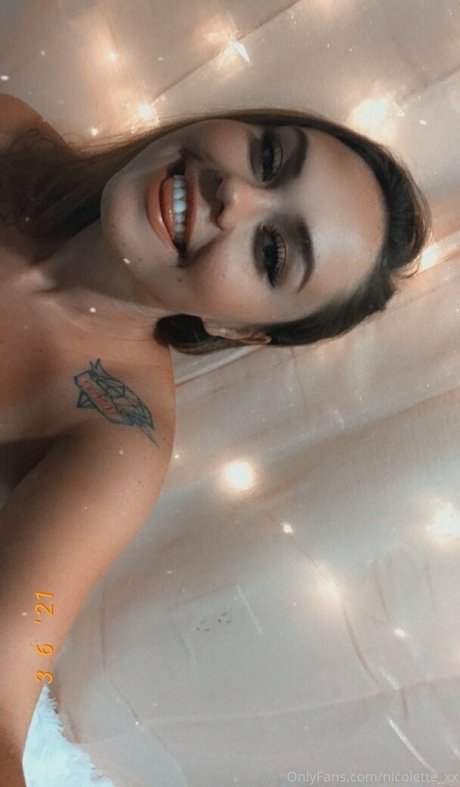 nicolette xx model pornographic pic