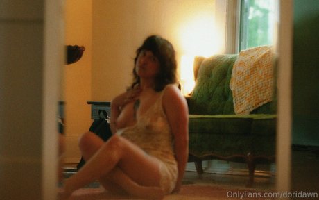 doridawn model hot photos