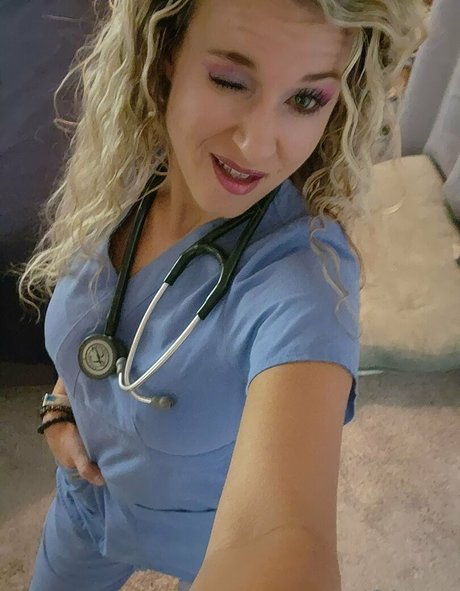 jaci james model adult photos