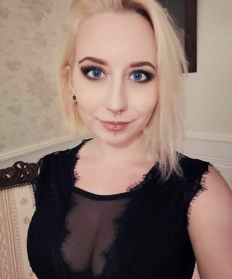 underground onlyfans hot nude image