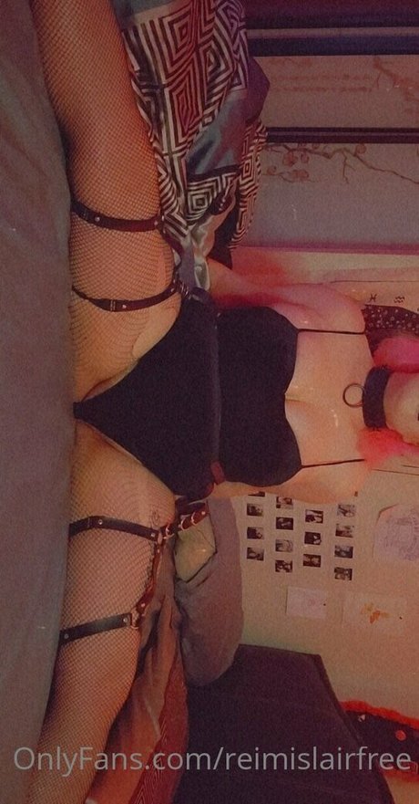 famous free onlyfans erotic pic