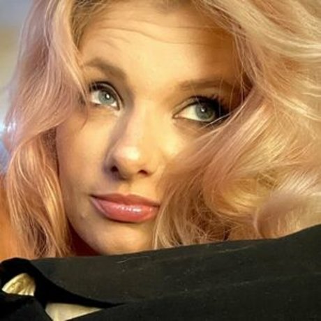 elizabethhill sexy pornstar archive