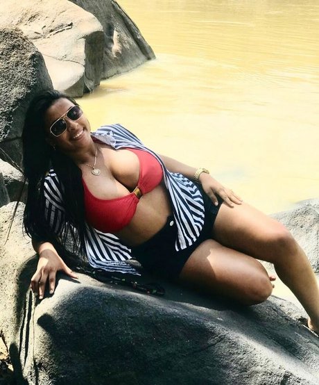 Dalila Silva Souza pornstar nice photo