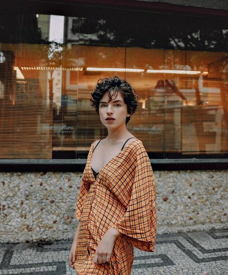 Karina Martins adult model img