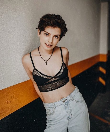 Karina Martins sex model image