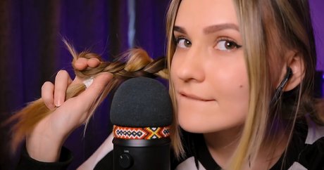 Sirius Eyes ASMR beautiful actress gallery