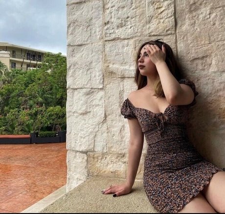 nattalieferreyra model adult pictures