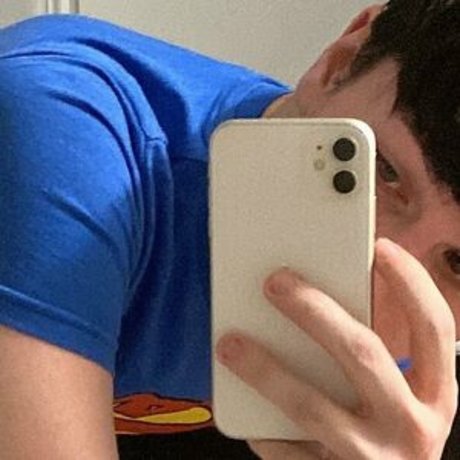 femboyblush high quality model pic