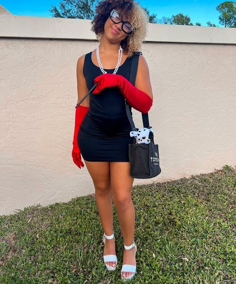 Heaven Collins pornstar art gallery