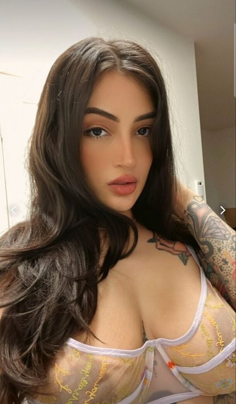 Matu Garces nice model pic