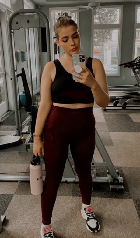 Justseum naked model photos