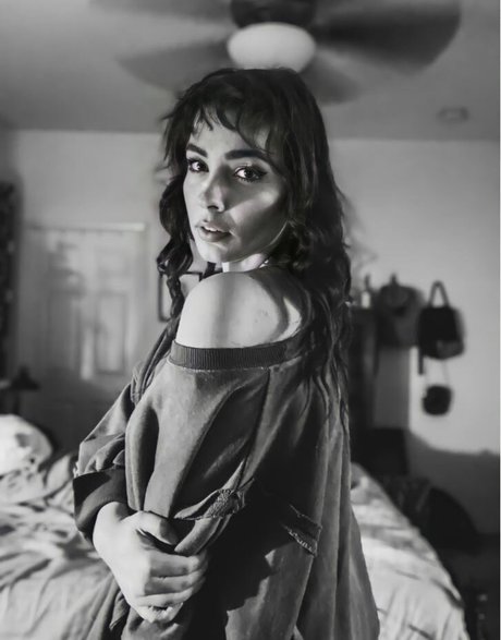 Justseum pornstar exclusive photo