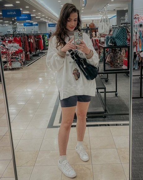 Justseum nude actress galleries