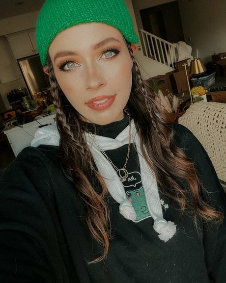 Justseum high quality actress photos