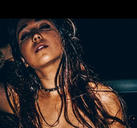 SukeshaRay star pornographic pictures