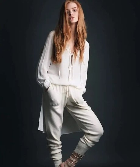 Abby Cowen star nice pictures