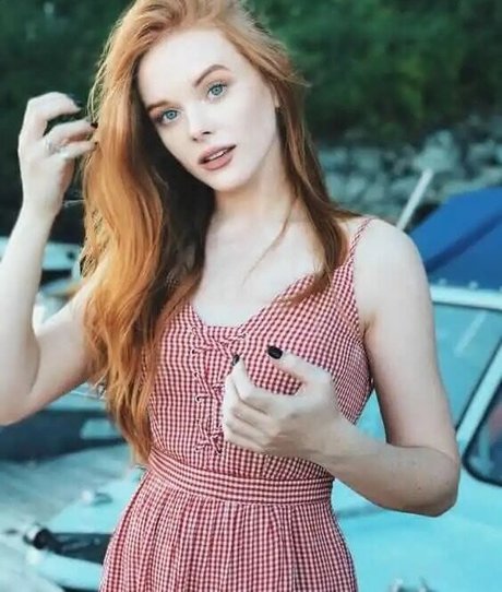 Abby Cowen xxx pornstar pictures