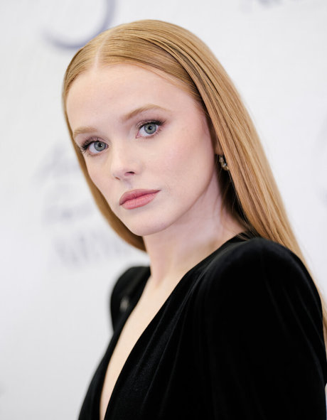 Abby Cowen nude model image