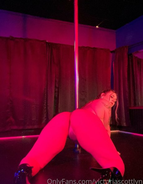 victoriascottlyn pornstar perfect pictures