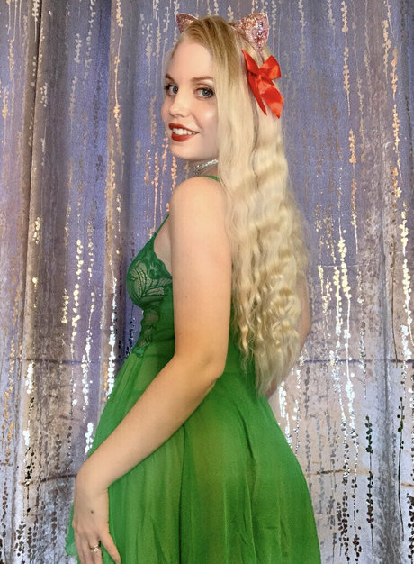 ittybittyprettykittyfree high quality model photos