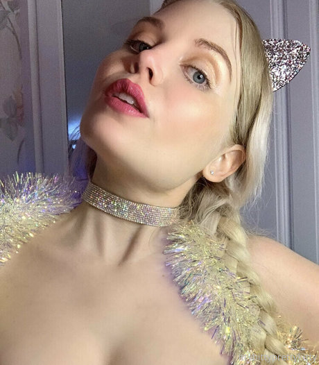 nude selfie onlyfans naked images