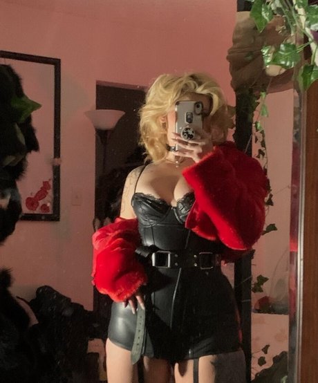 Dxstbunny pornstar nudes archive