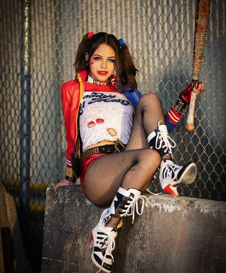 SnarkyJayCosplay sexy star images