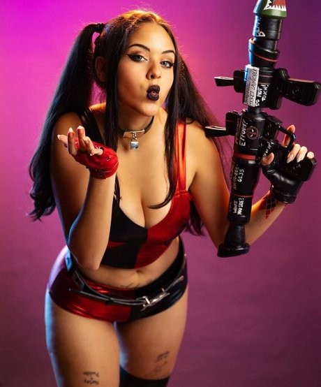 SnarkyJayCosplay exclusive actress archive