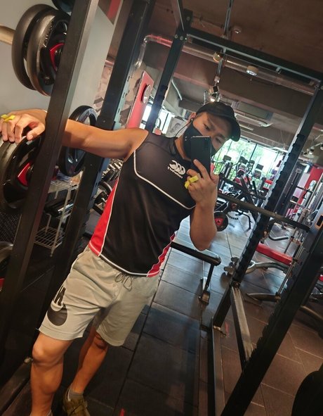 largedogcollar high quality actress photos