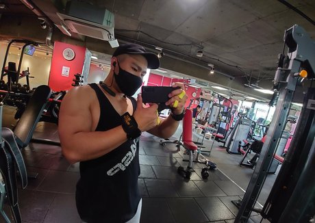 largedogcollar art actress image