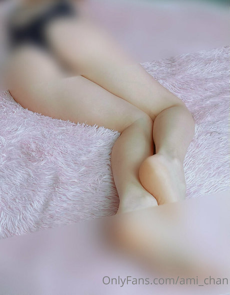 Ami Chan pornstar naked archive