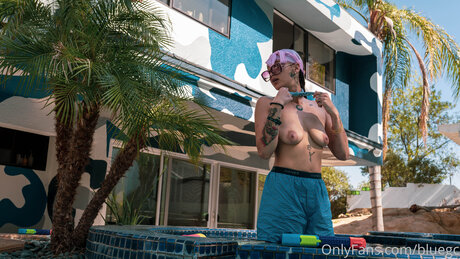 Bluegc nice actress pics