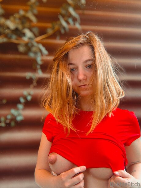 Bubblebitchh free pornstar pic