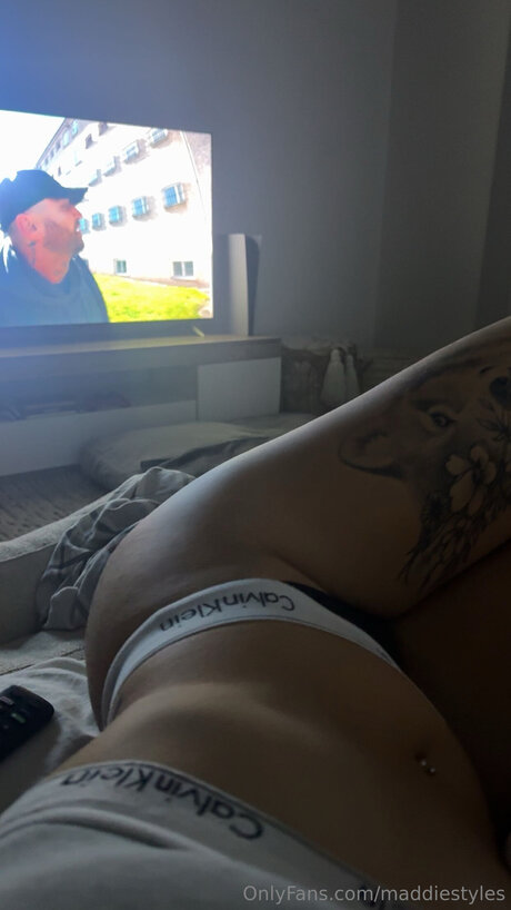 old young lesbian onlyfans hot img