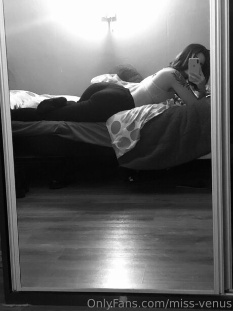 Miss Venus nude actress galleries