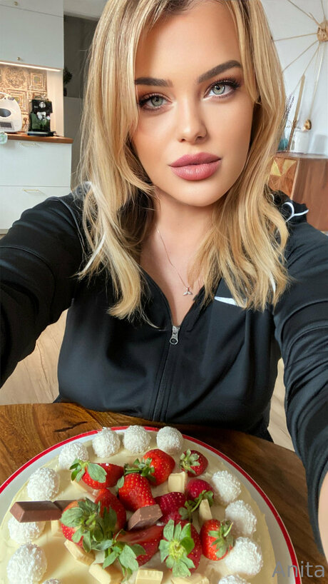 real nude onlyfans top archive